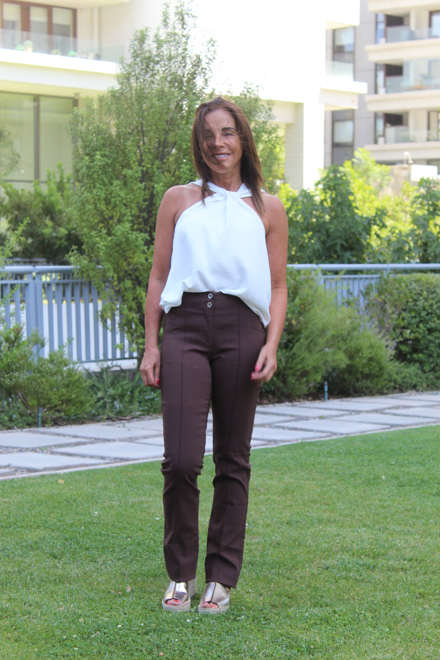 Pantalón Elasticado Café